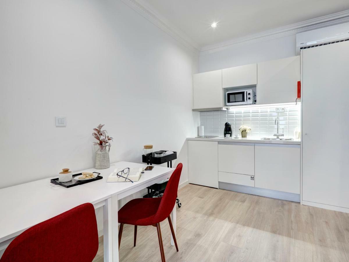 Porto Downtown Lovers Suites: Bombarda 451 エクステリア 写真